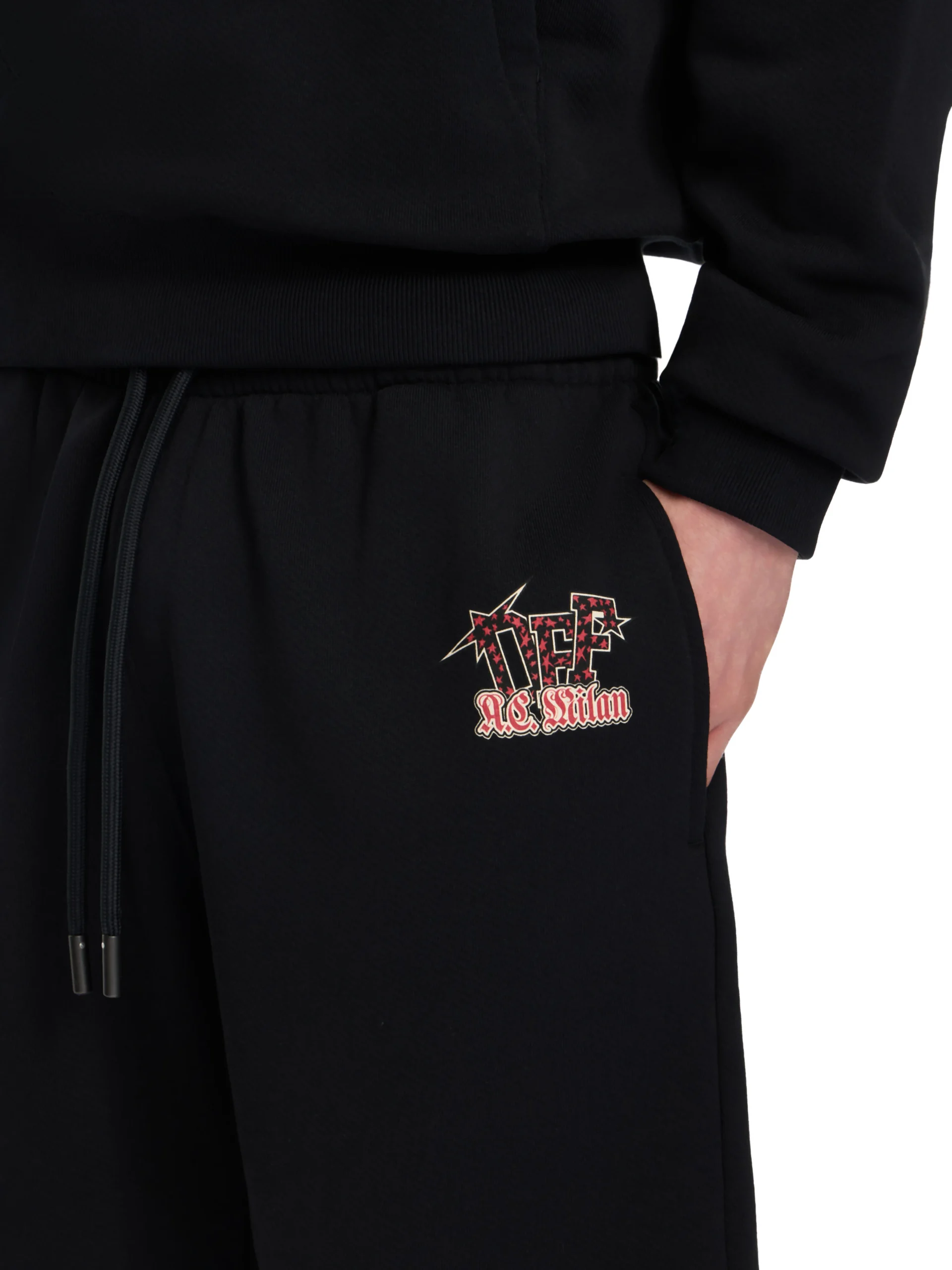 Off White™ c/o AC Milan Skate Sweatshorts - Image 3